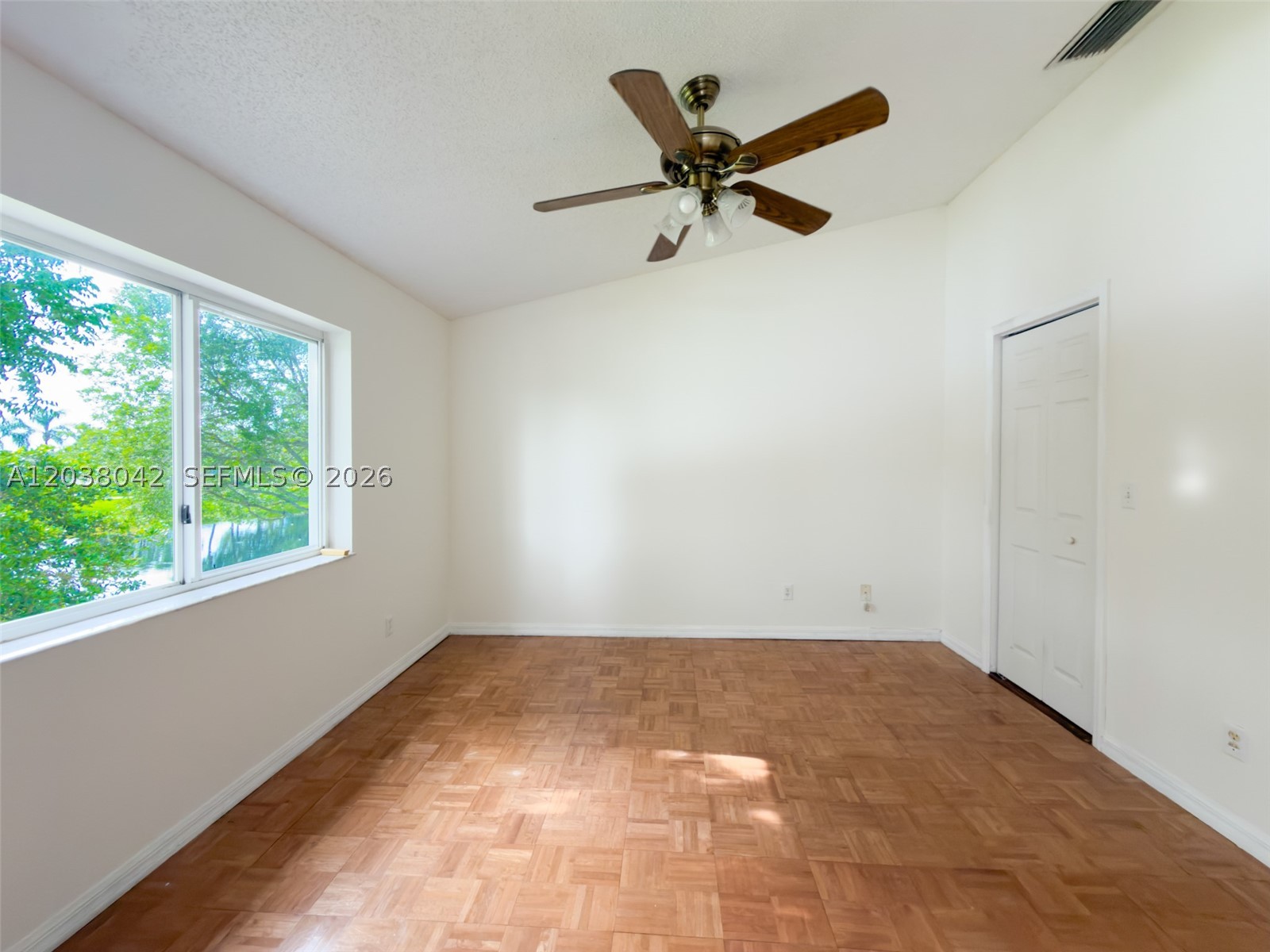 CHAPEL TRAIL II - Residential