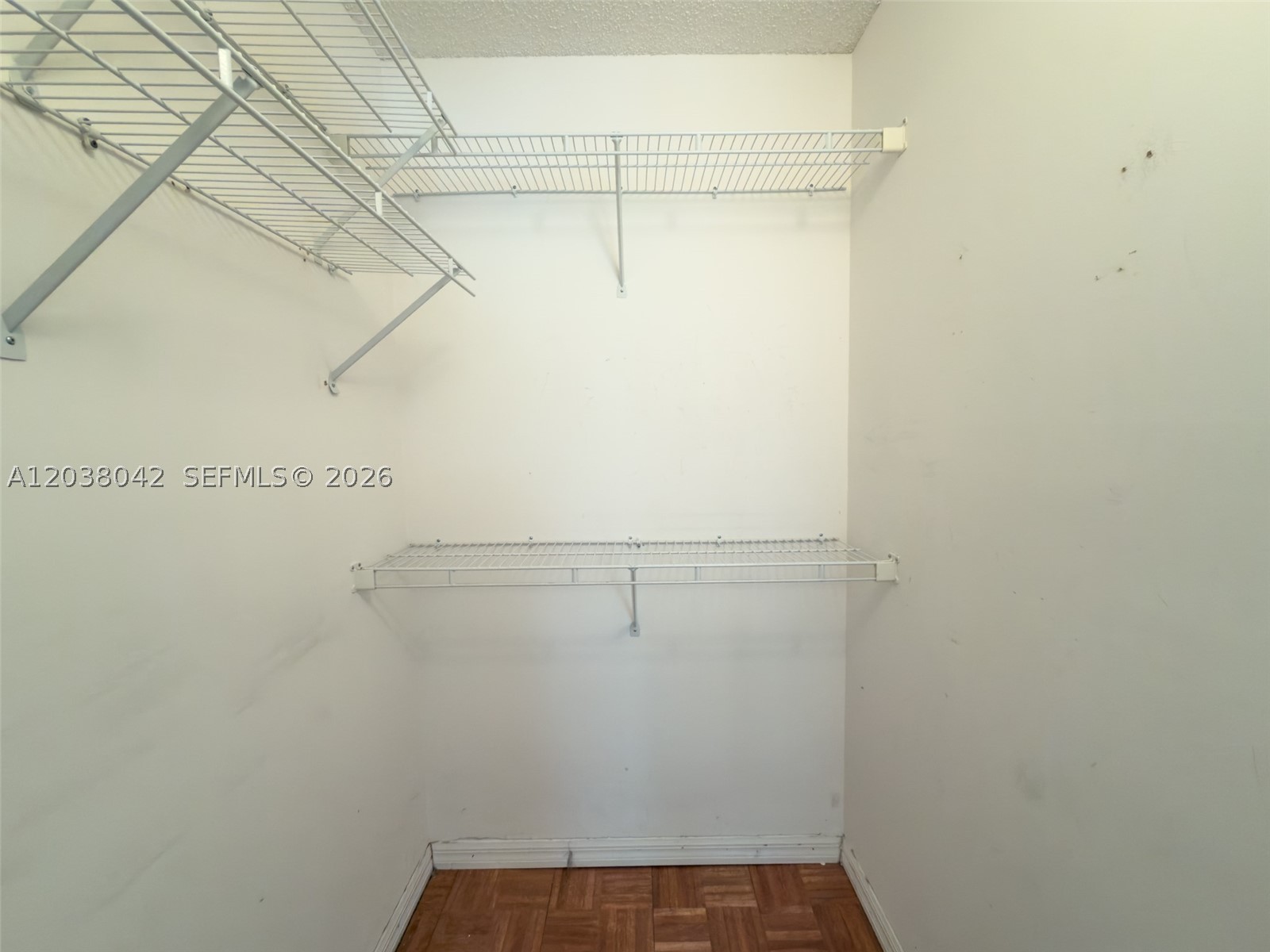CHAPEL TRAIL II - Residential