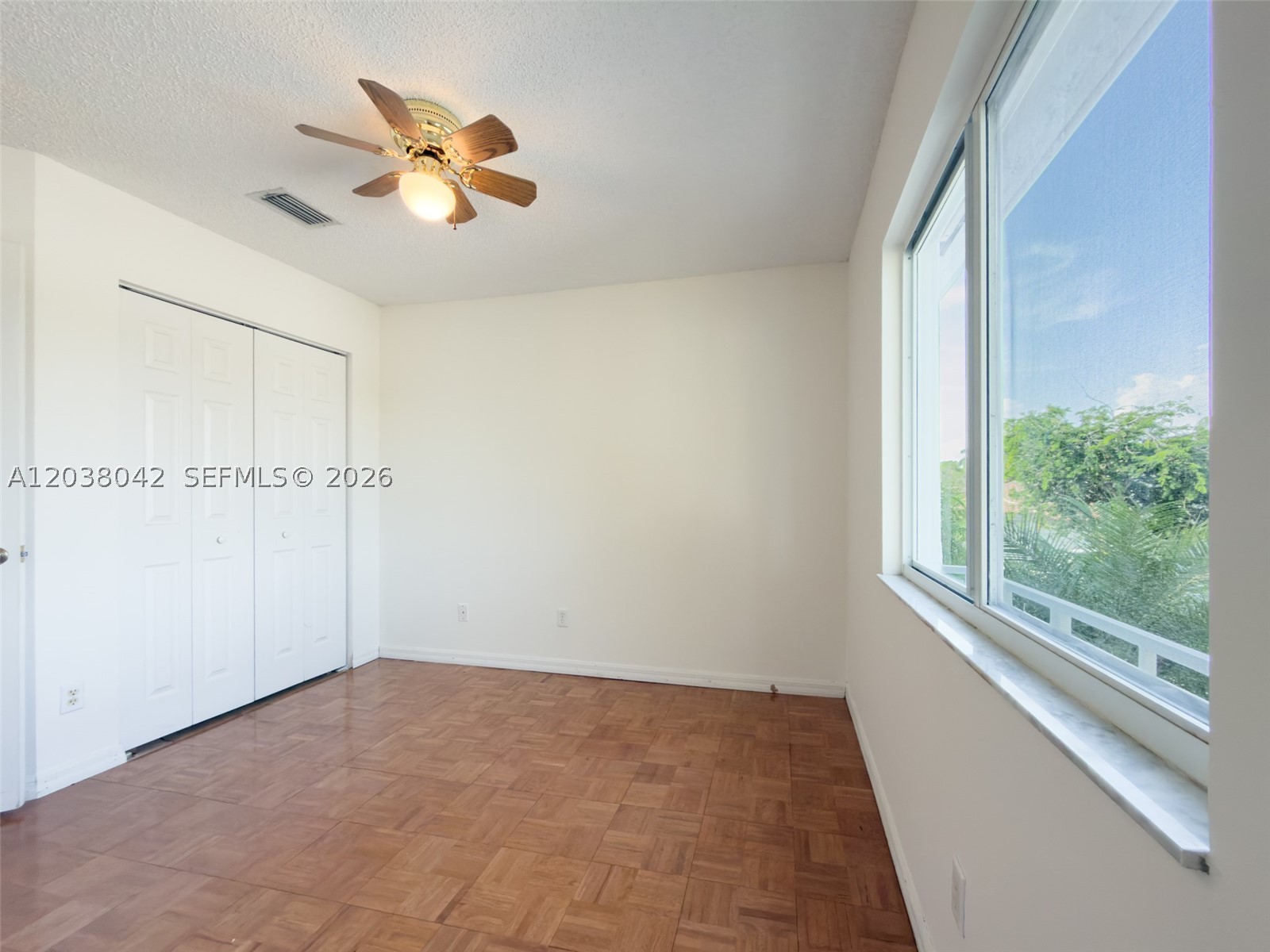 CHAPEL TRAIL II - Residential