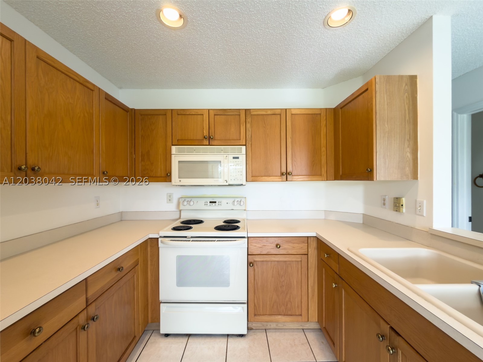 CHAPEL TRAIL II - Residential