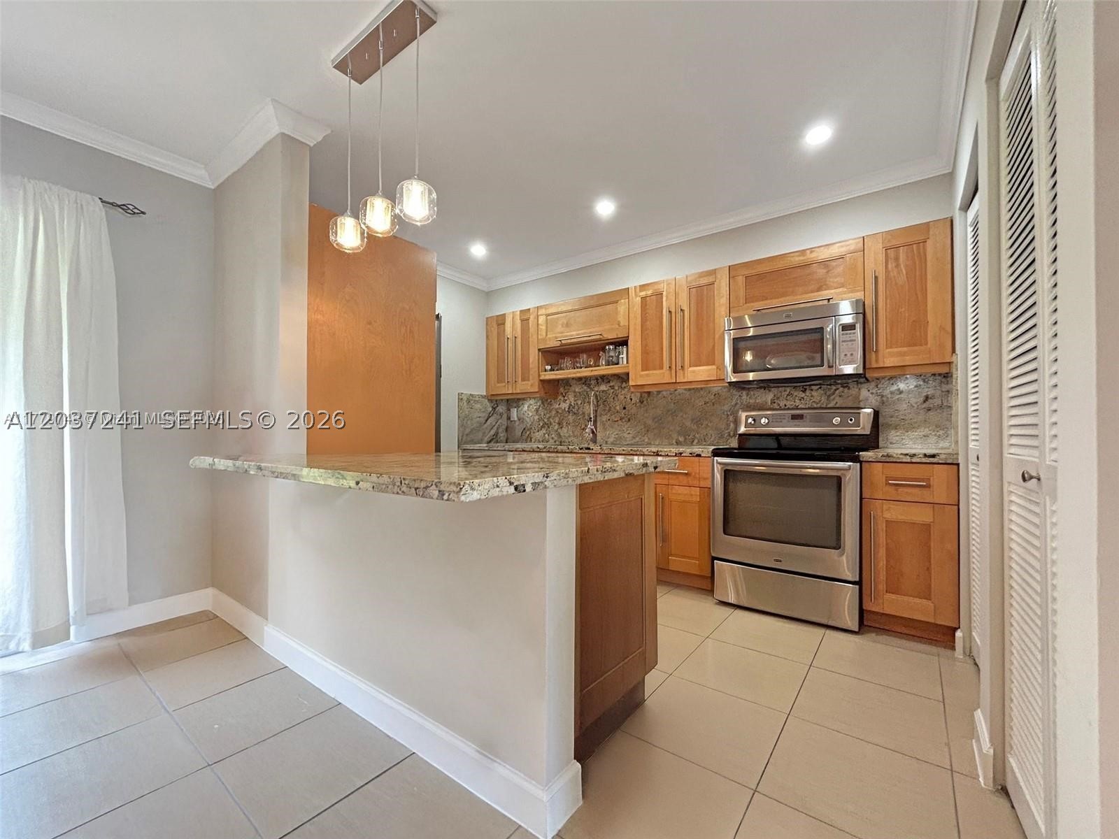 KENDALL ACRES WEST CONDO - Residential