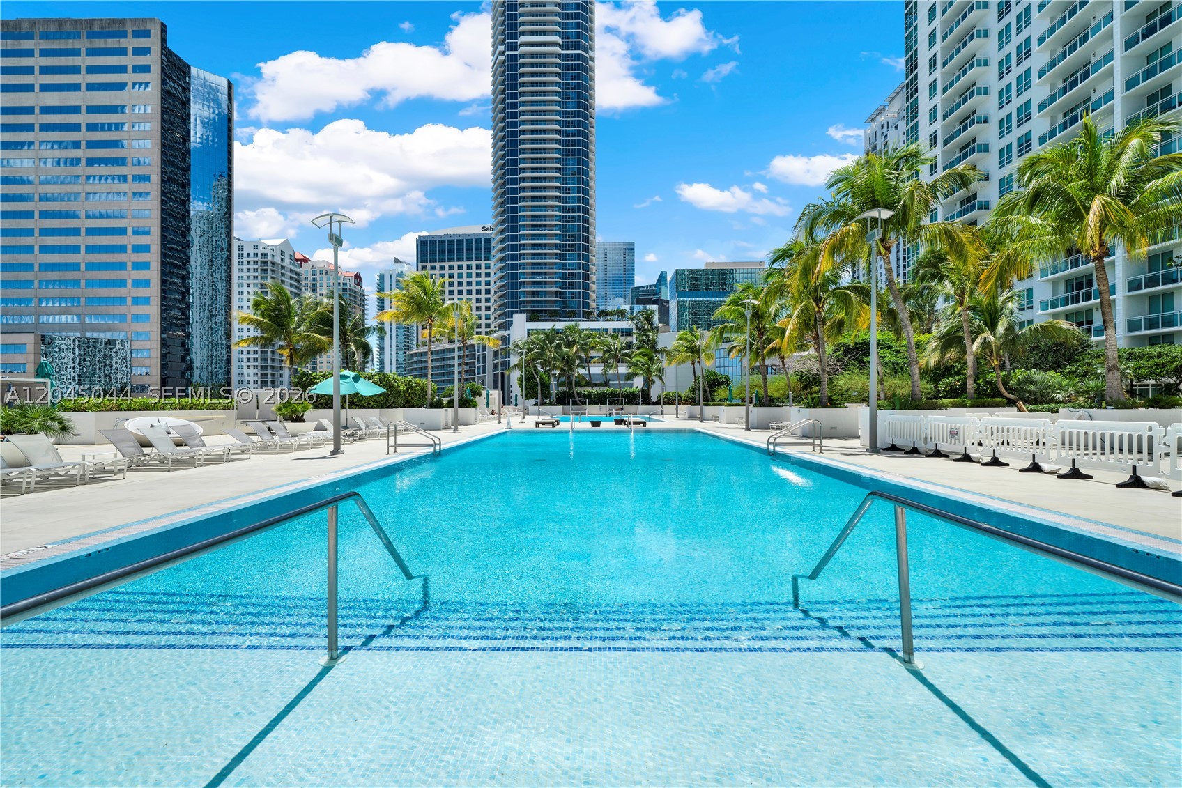 THE PLAZA 851 BRICKELL CO - Residential