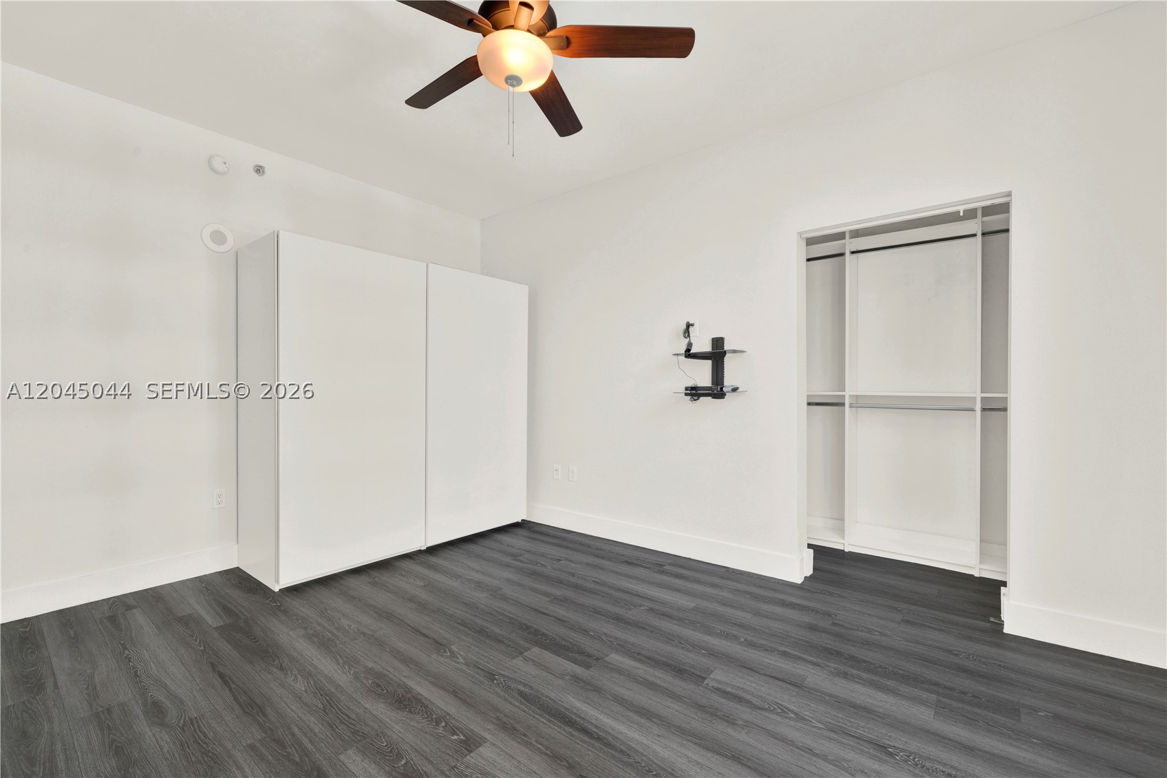 THE PLAZA 851 BRICKELL CO - Residential