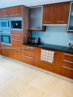 JADE RESIDENCES AT BRICKE - Residential Lease