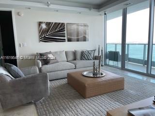 JADE RESIDENCES AT BRICKE - Residential Lease