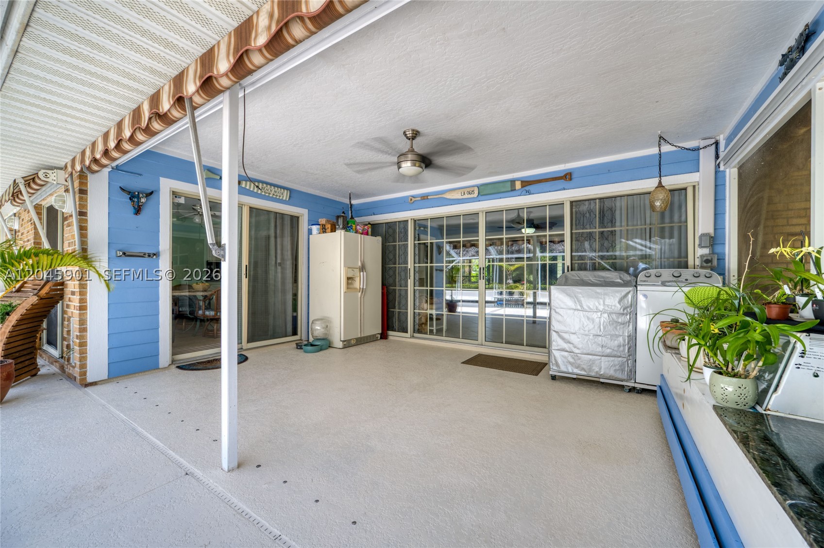 PINECREST SUB UNIT 1 - Residential