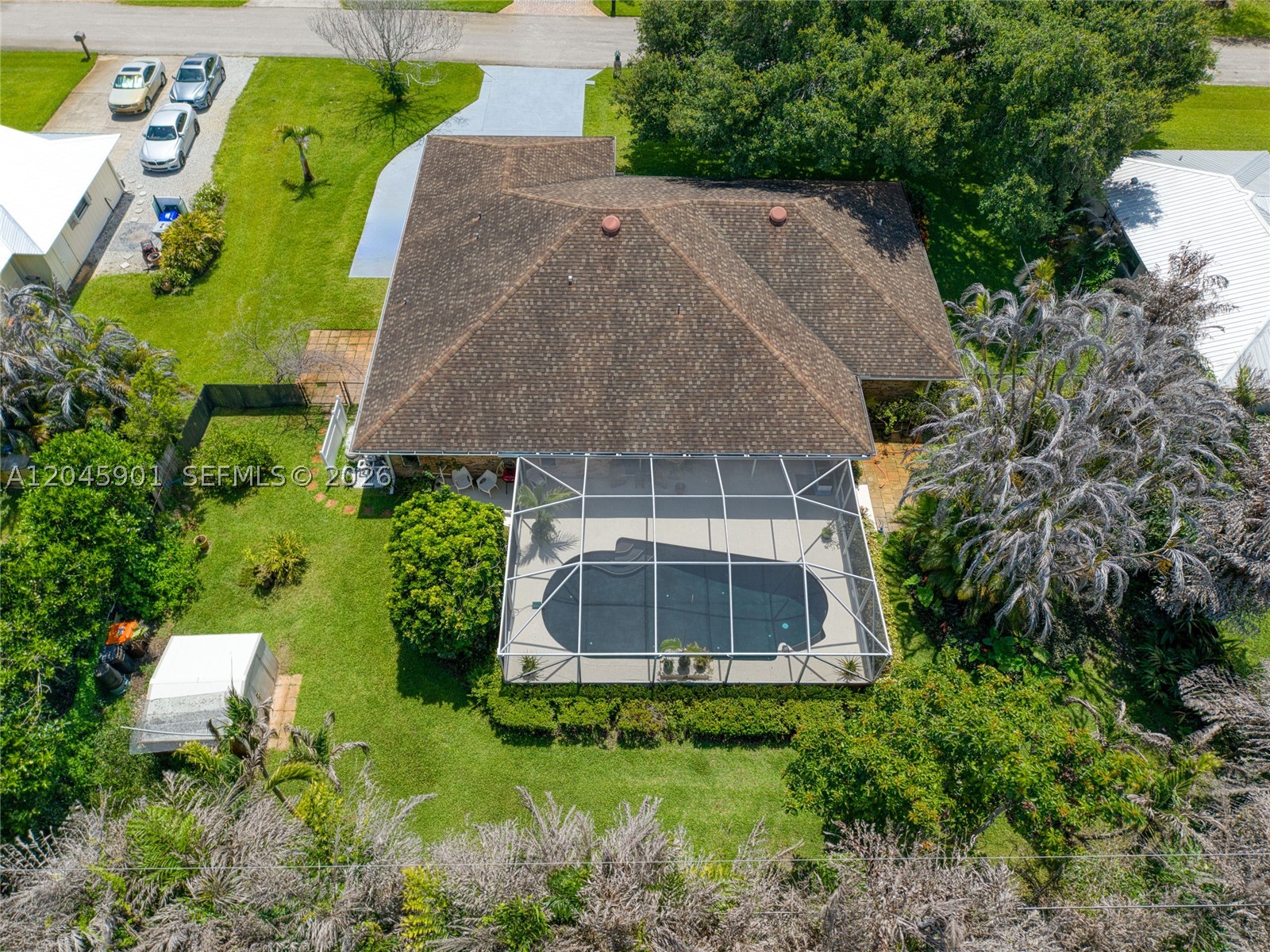 PINECREST SUB UNIT 1 - Residential