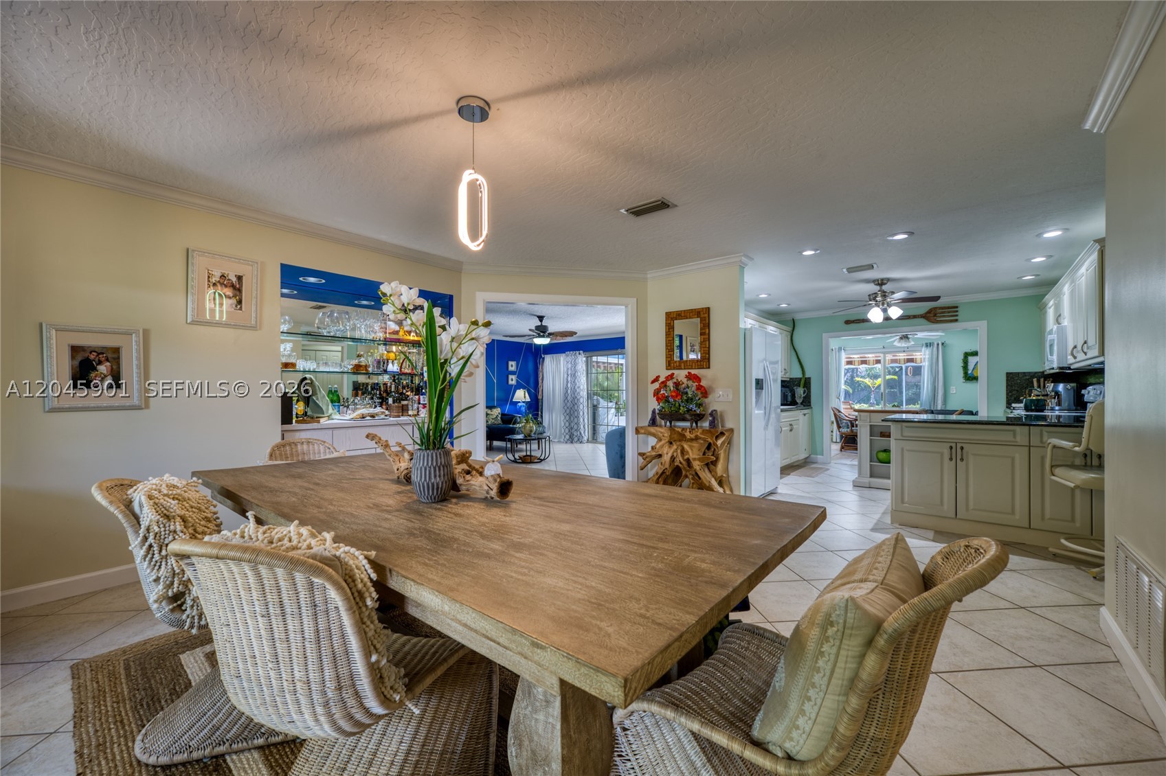 PINECREST SUB UNIT 1 - Residential