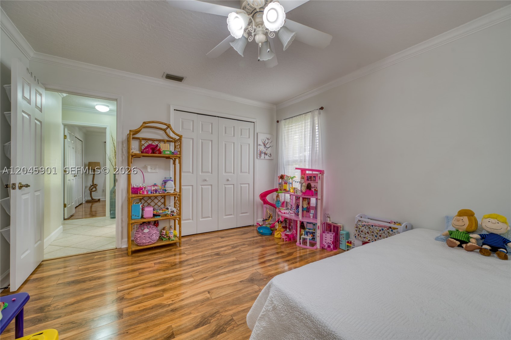PINECREST SUB UNIT 1 - Residential