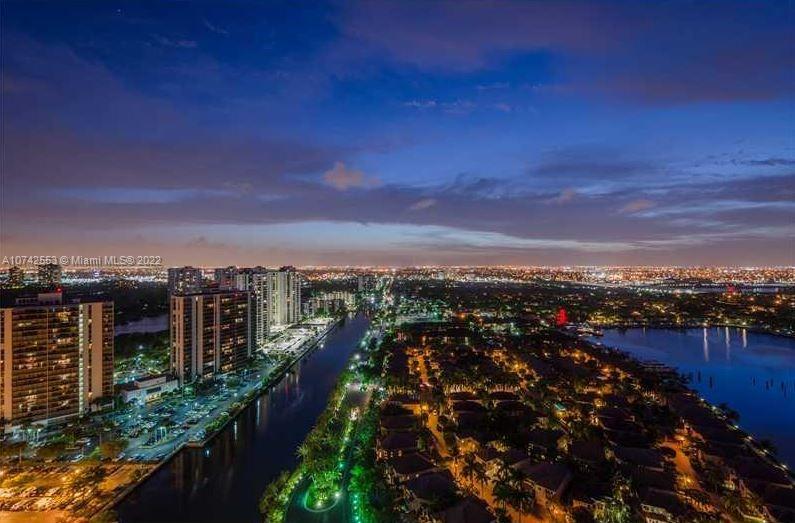 ONE ISLAND PLACE CONDO II - Residential