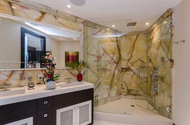 ONE ISLAND PLACE CONDO II - Residential