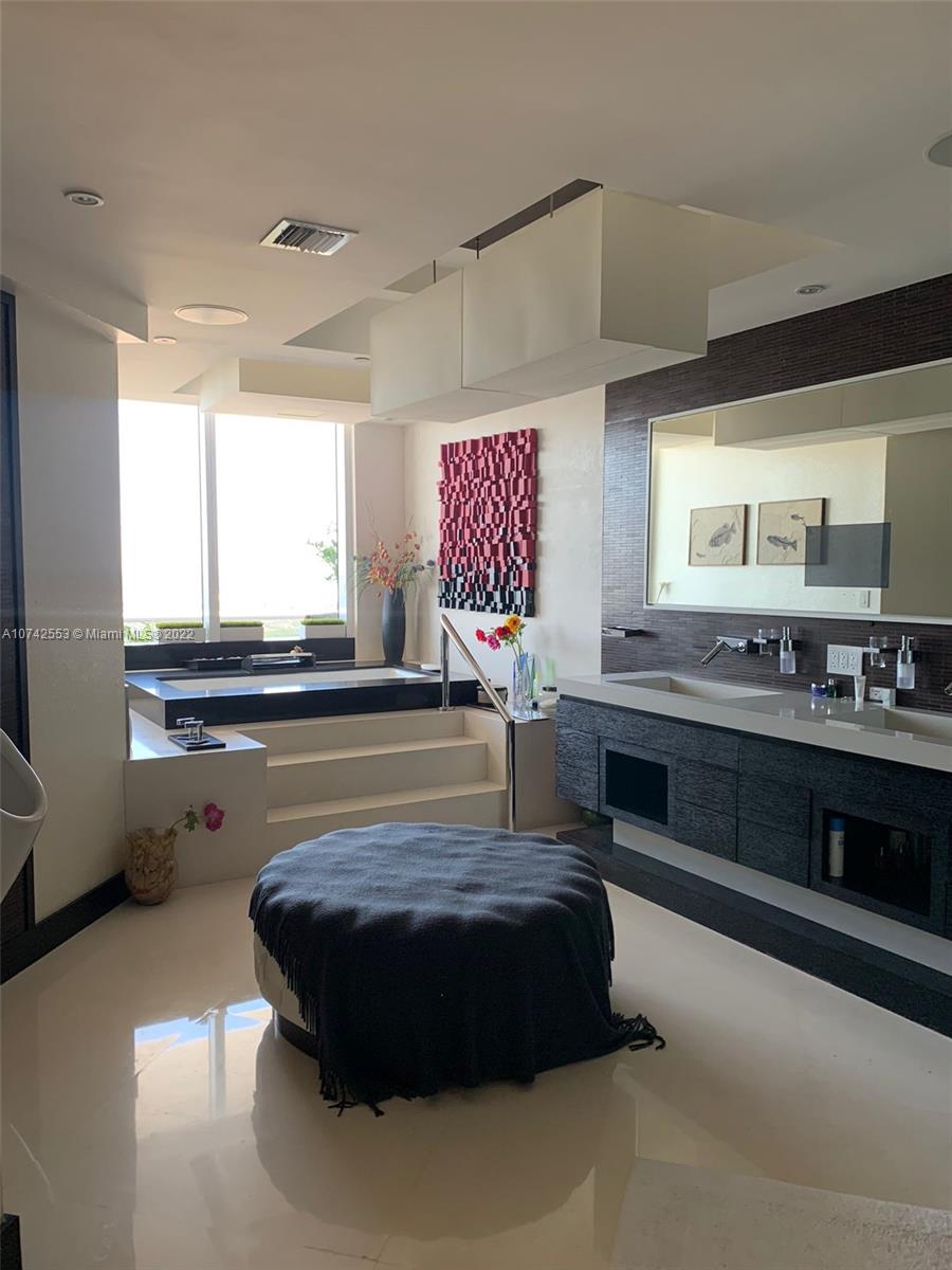 ONE ISLAND PLACE CONDO II - Residential