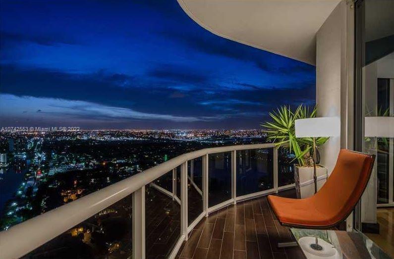 ONE ISLAND PLACE CONDO II - Residential