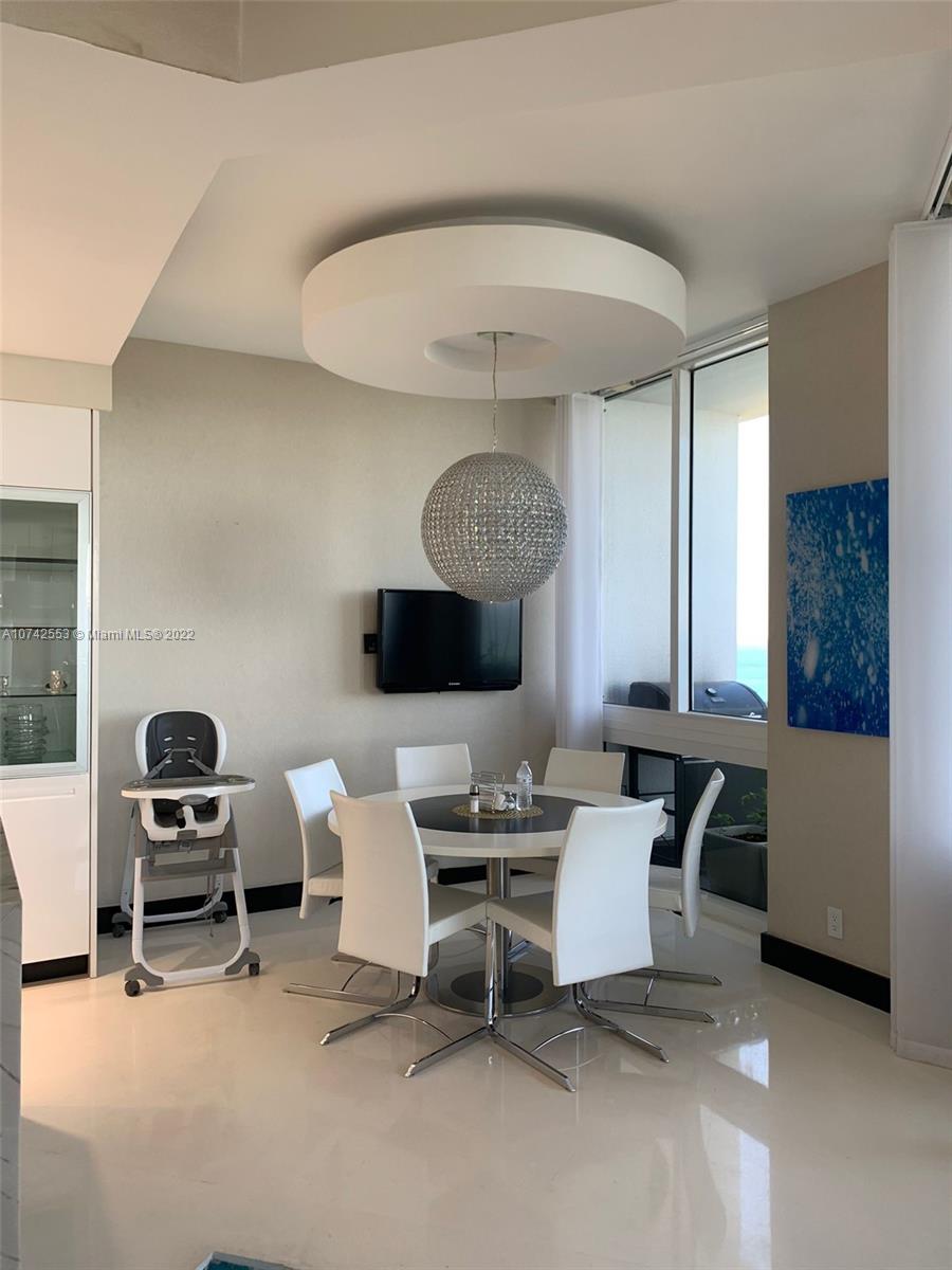 ONE ISLAND PLACE CONDO II - Residential