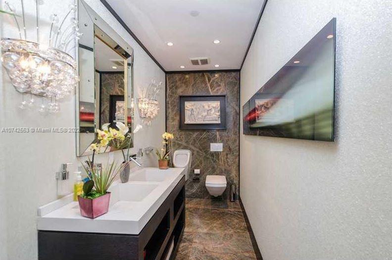 ONE ISLAND PLACE CONDO II - Residential
