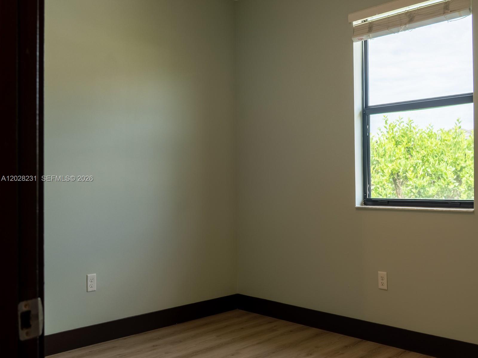 DUNNWOODY LAKE - Residential Lease