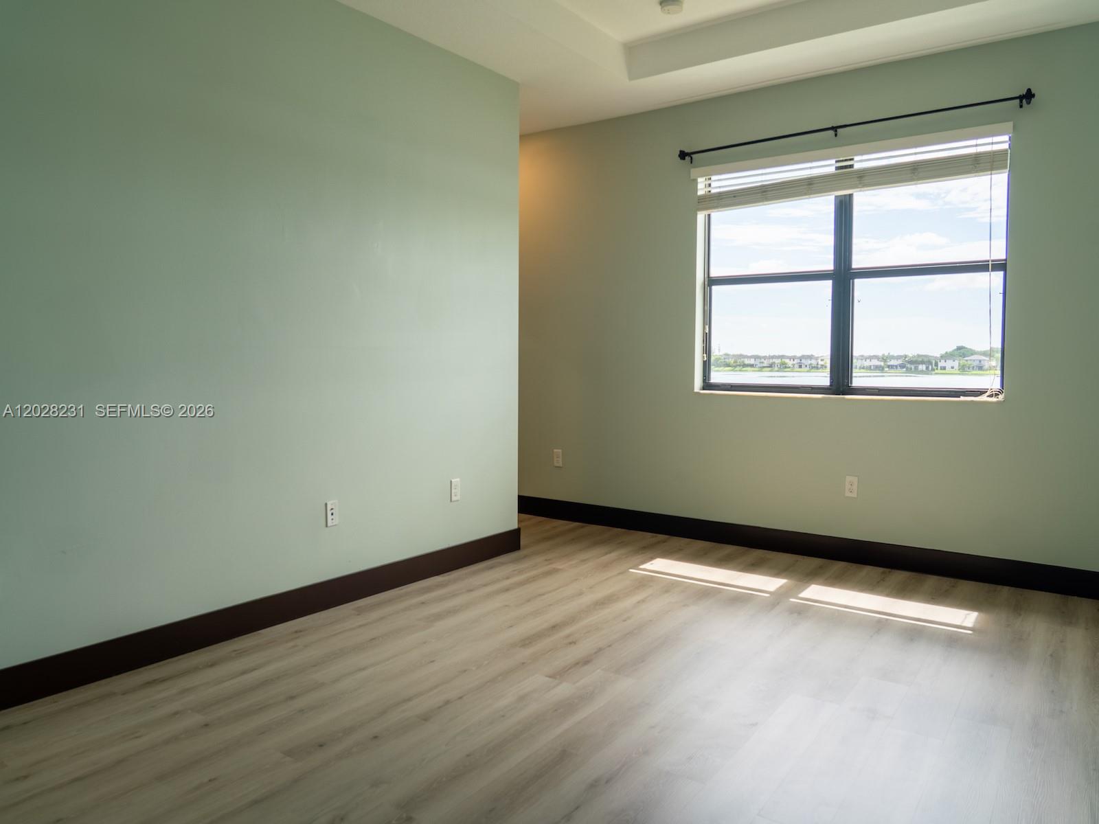 DUNNWOODY LAKE - Residential Lease