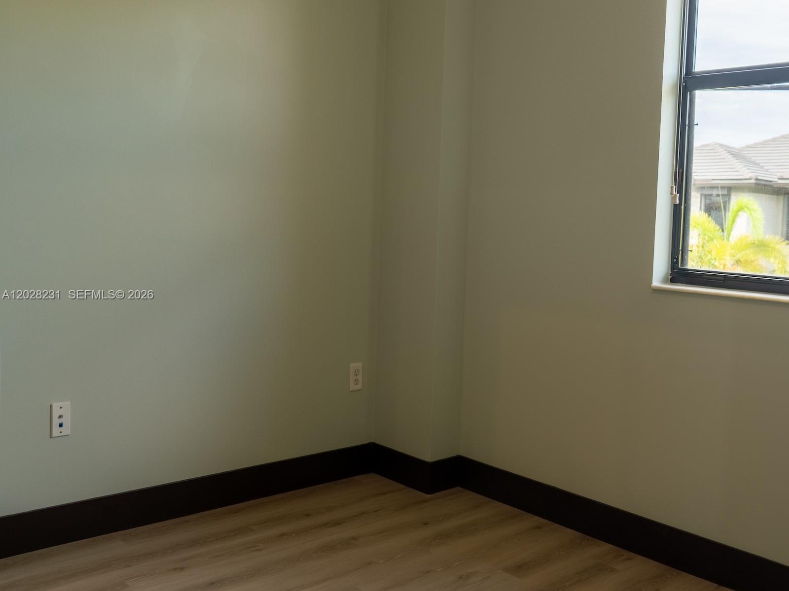 DUNNWOODY LAKE - Residential Lease