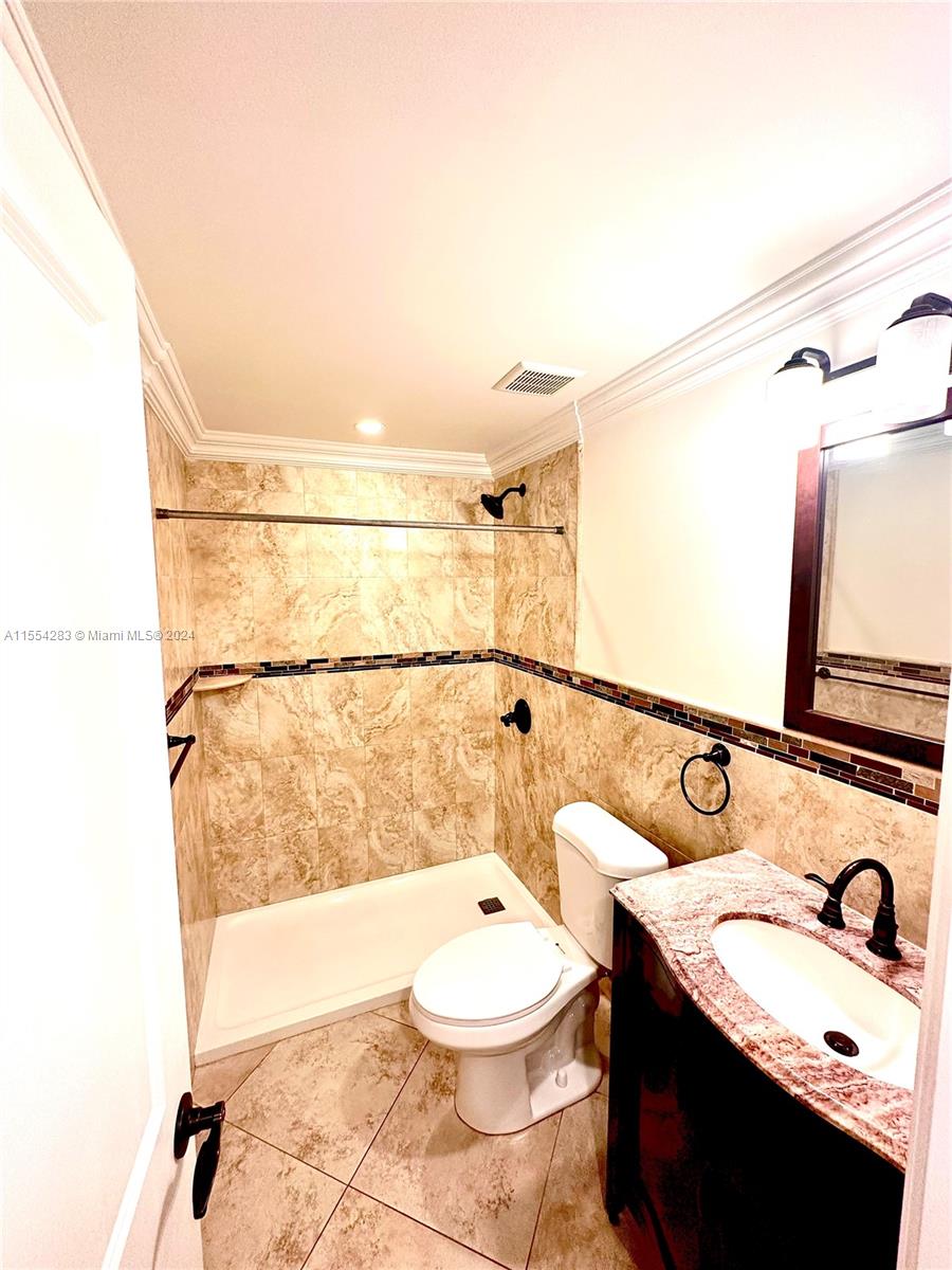 POINT SOUTH CONDO - Residential