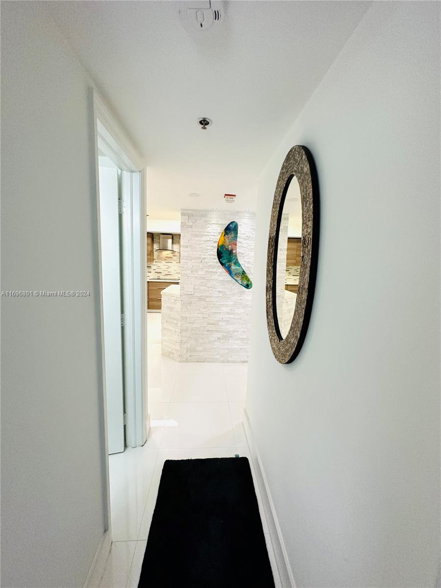 THE COURTS AT SOUTH BEACH - Residential Lease