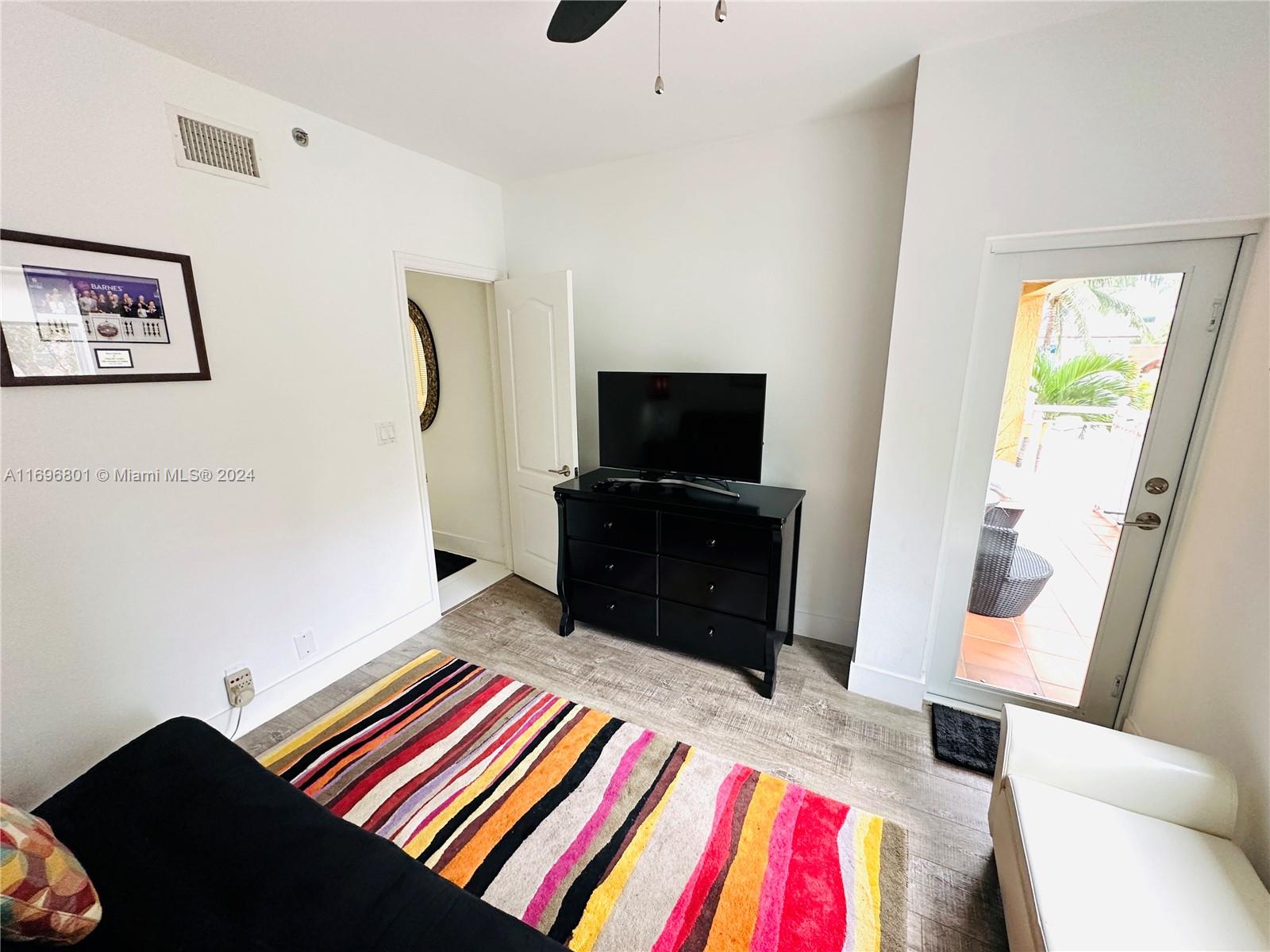 THE COURTS AT SOUTH BEACH - Residential Lease