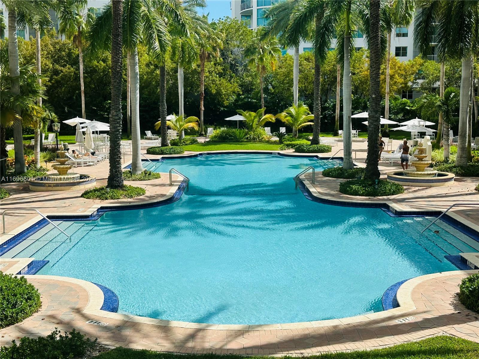 THE COURTS AT SOUTH BEACH - Residential Lease