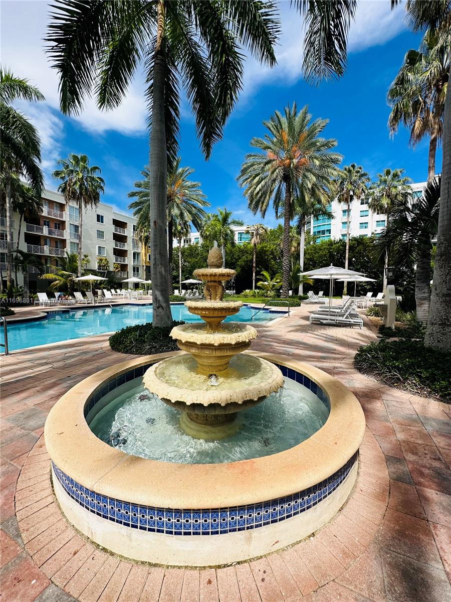THE COURTS AT SOUTH BEACH - Residential Lease
