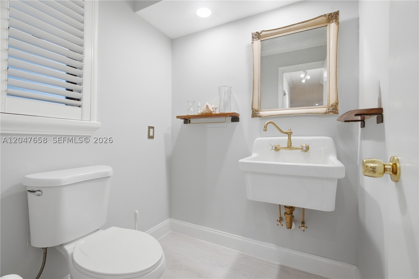 CEDAR COURT CONDO - Residential