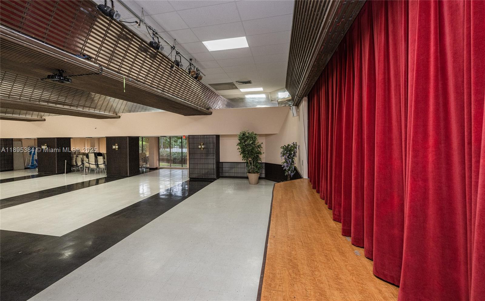 OLYMPUS CONDO - Residential