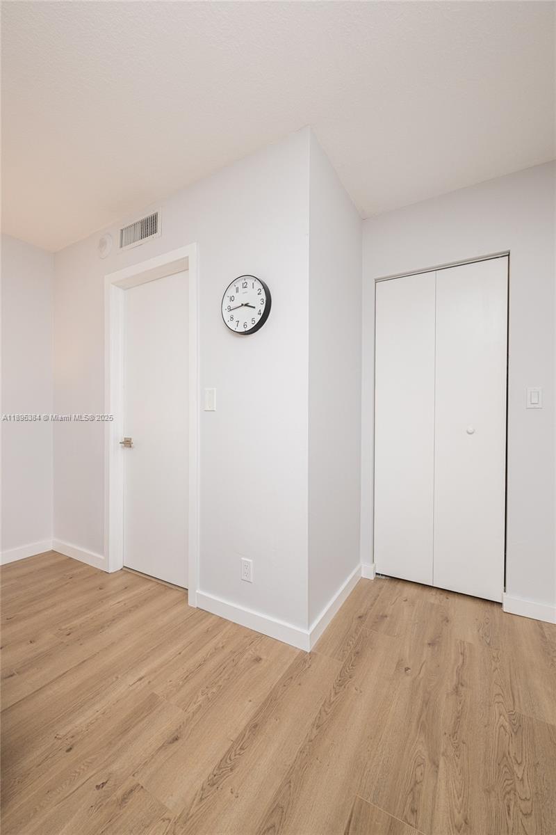 OLYMPUS CONDO - Residential