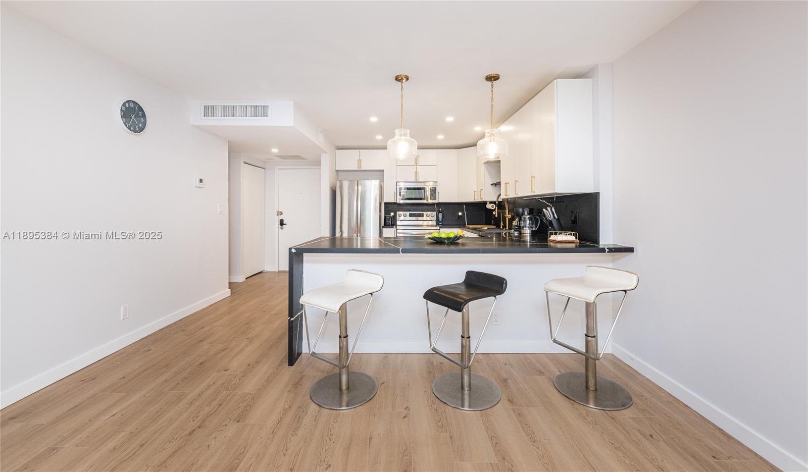 OLYMPUS CONDO - Residential