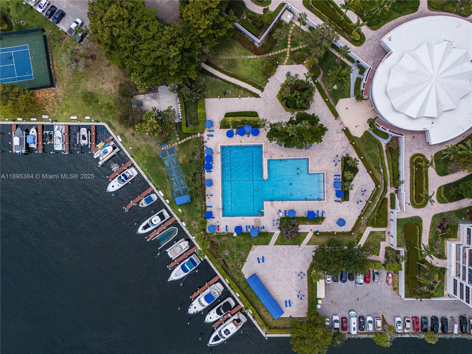 OLYMPUS CONDO - Residential