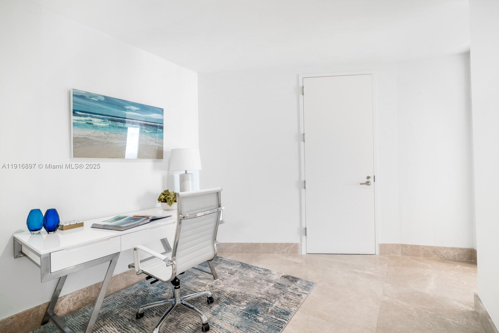 18555 COLLINS AVENUE COND - Residential