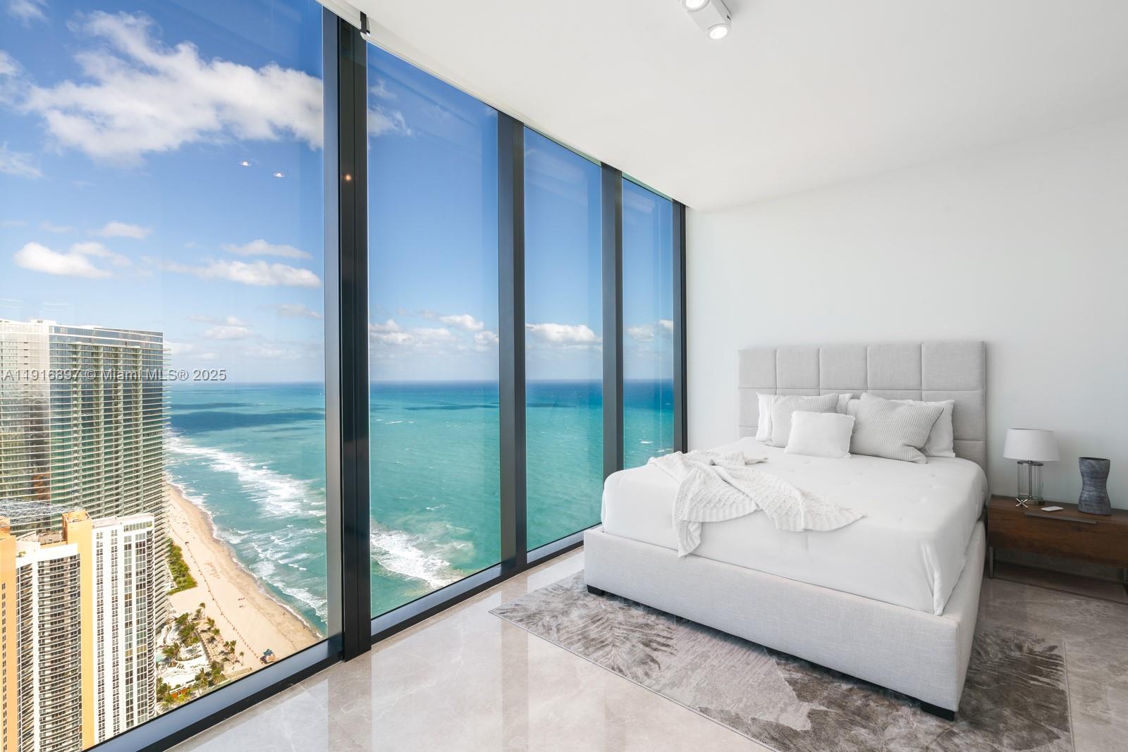 18555 COLLINS AVENUE COND - Residential