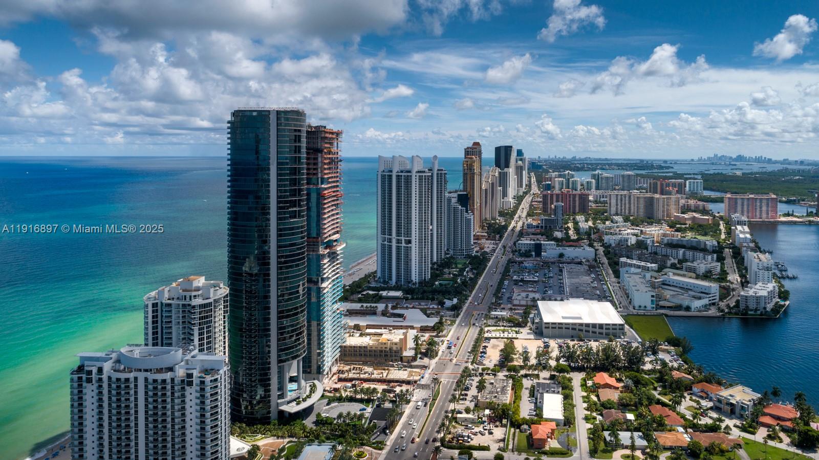 18555 COLLINS AVENUE COND - Residential