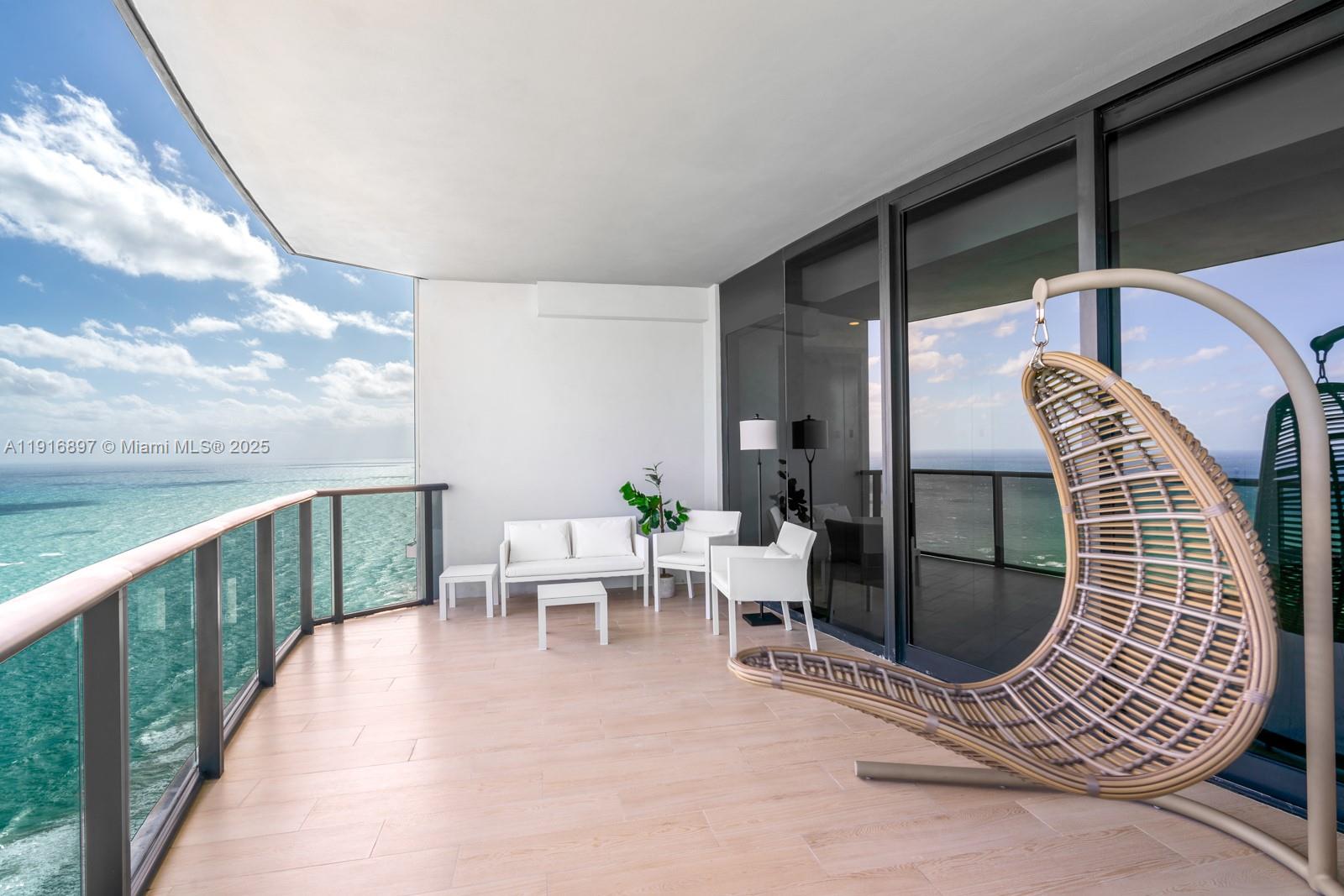 18555 COLLINS AVENUE COND - Residential