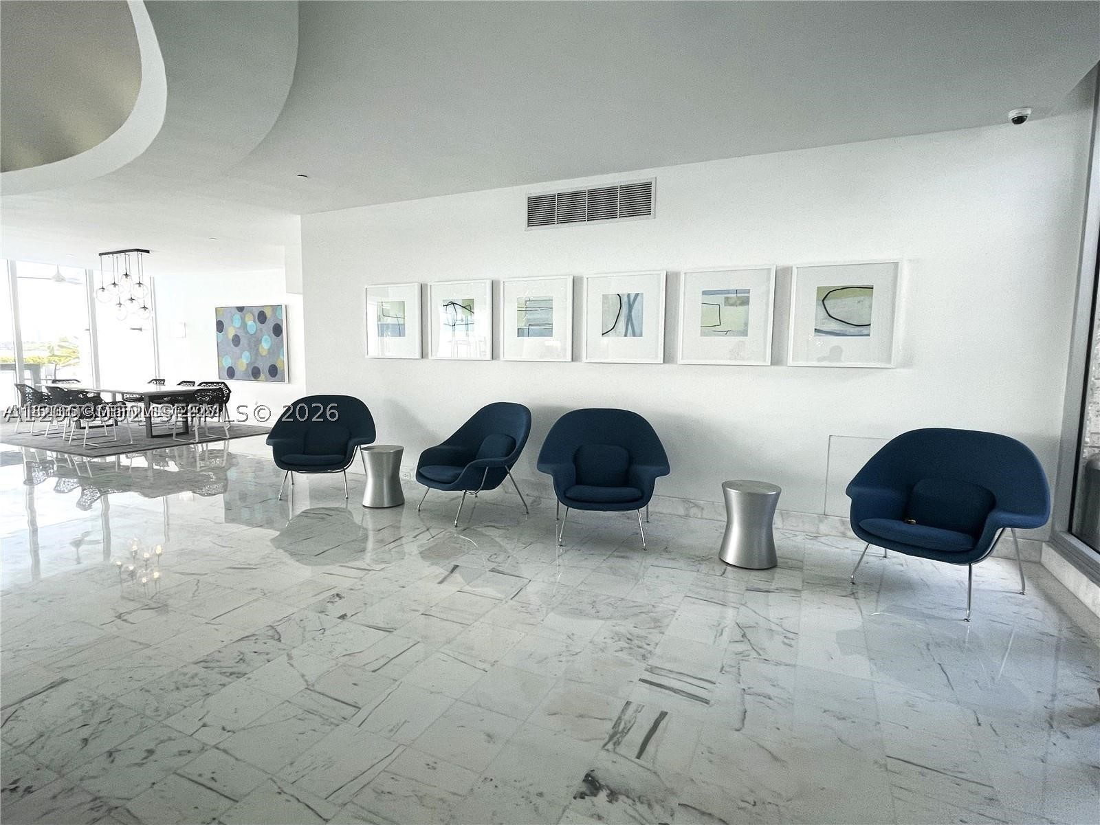 MIRADOR 1000 CONDO - Residential