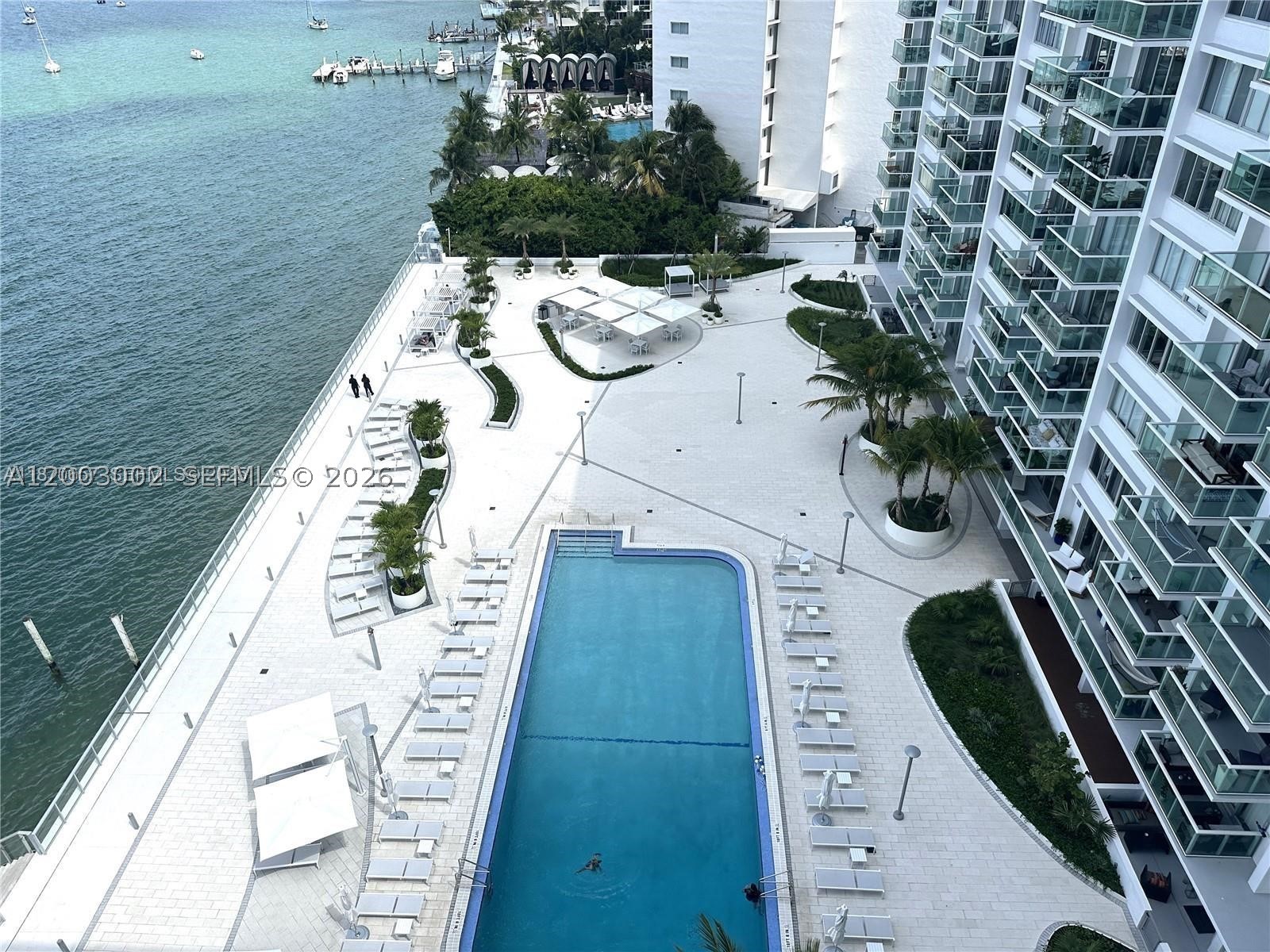 MIRADOR 1000 CONDO - Residential