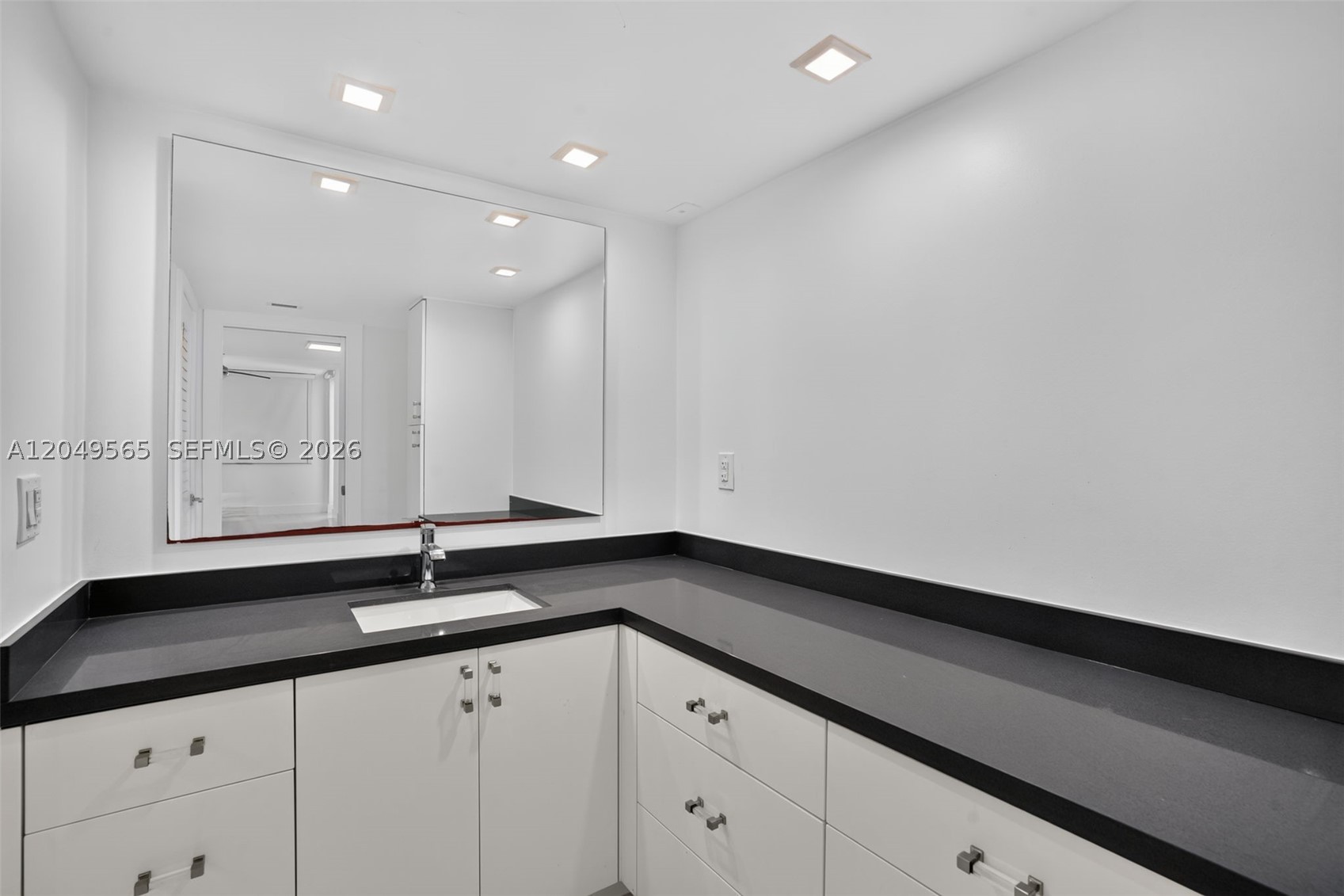 MAISON GRANDE CONDO - Residential Lease