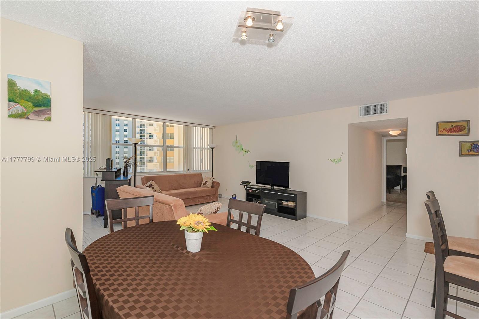 IMPERIAL TOWERS CONDO - Residential