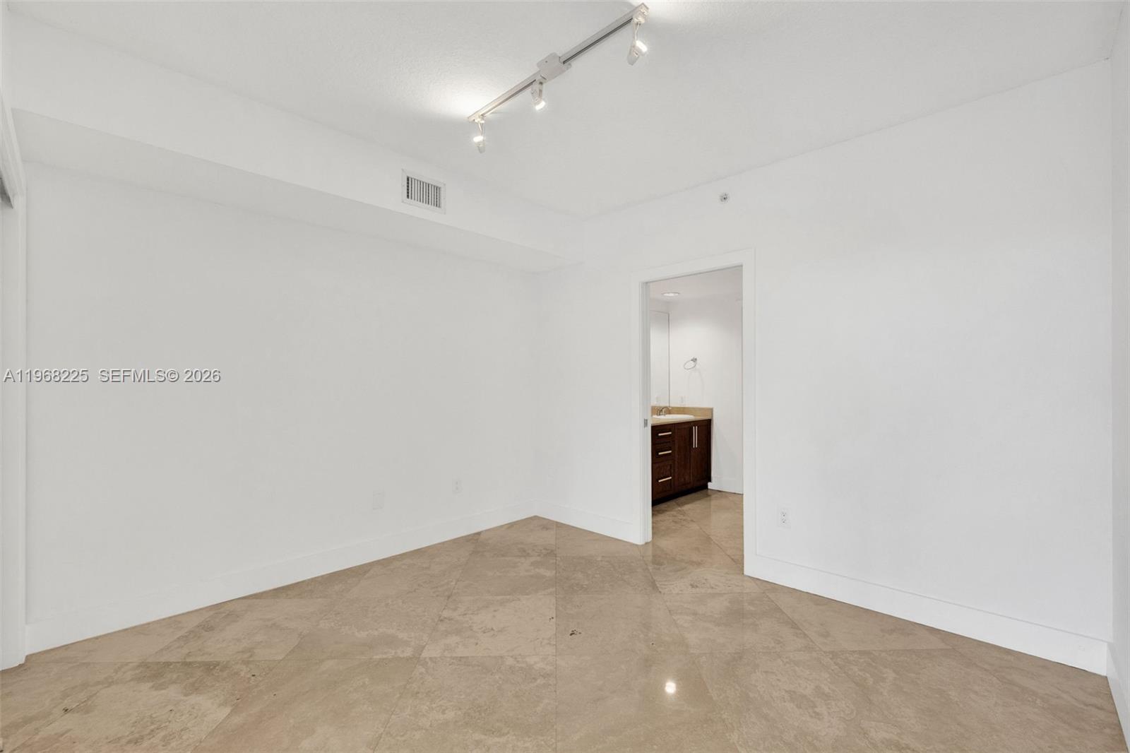 THE GRAND VENETIAN CONDO - Residential