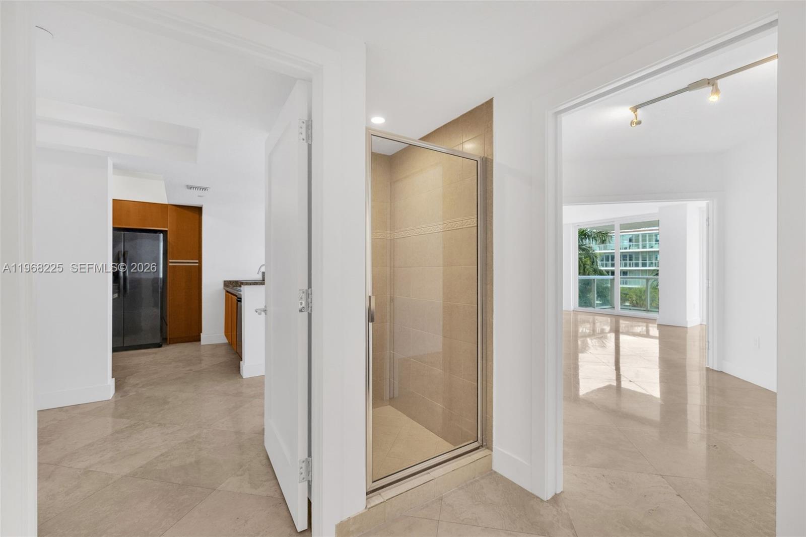 THE GRAND VENETIAN CONDO - Residential