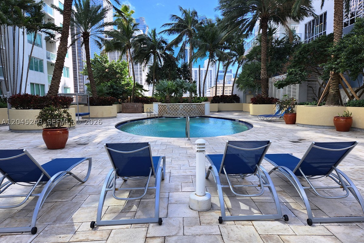 VIZCAYNE SOUTH CONDO - Residential Lease