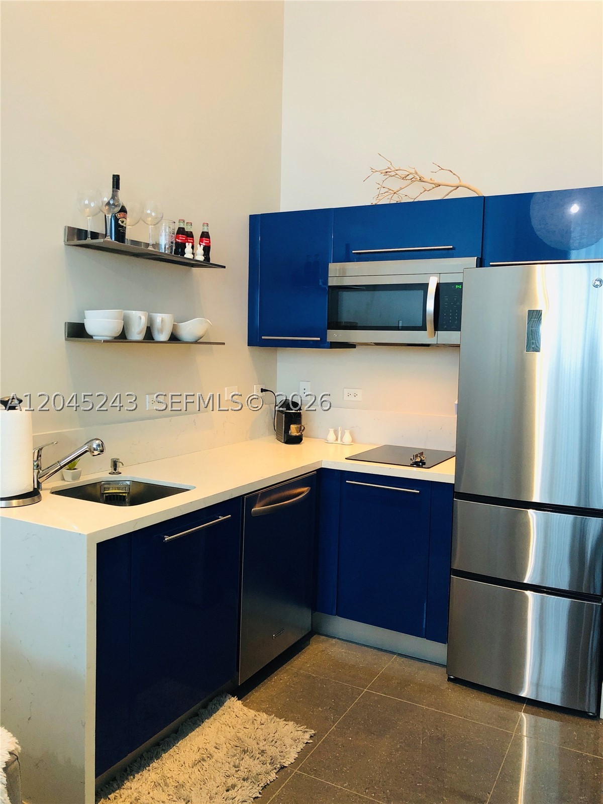 VIZCAYNE SOUTH CONDO - Residential Lease