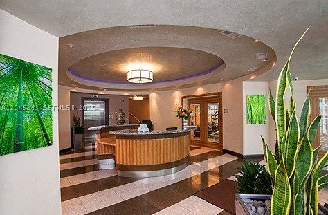 VIZCAYNE SOUTH CONDO - Residential Lease