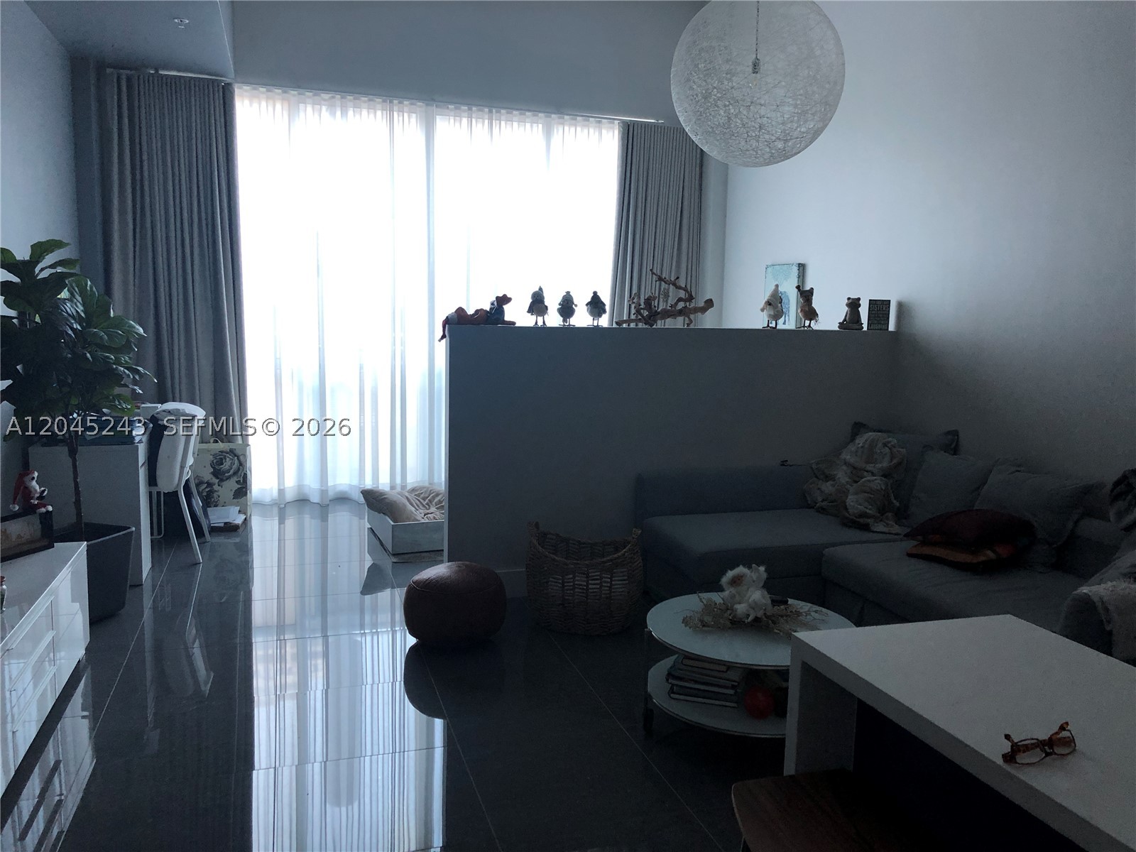 VIZCAYNE SOUTH CONDO - Residential Lease
