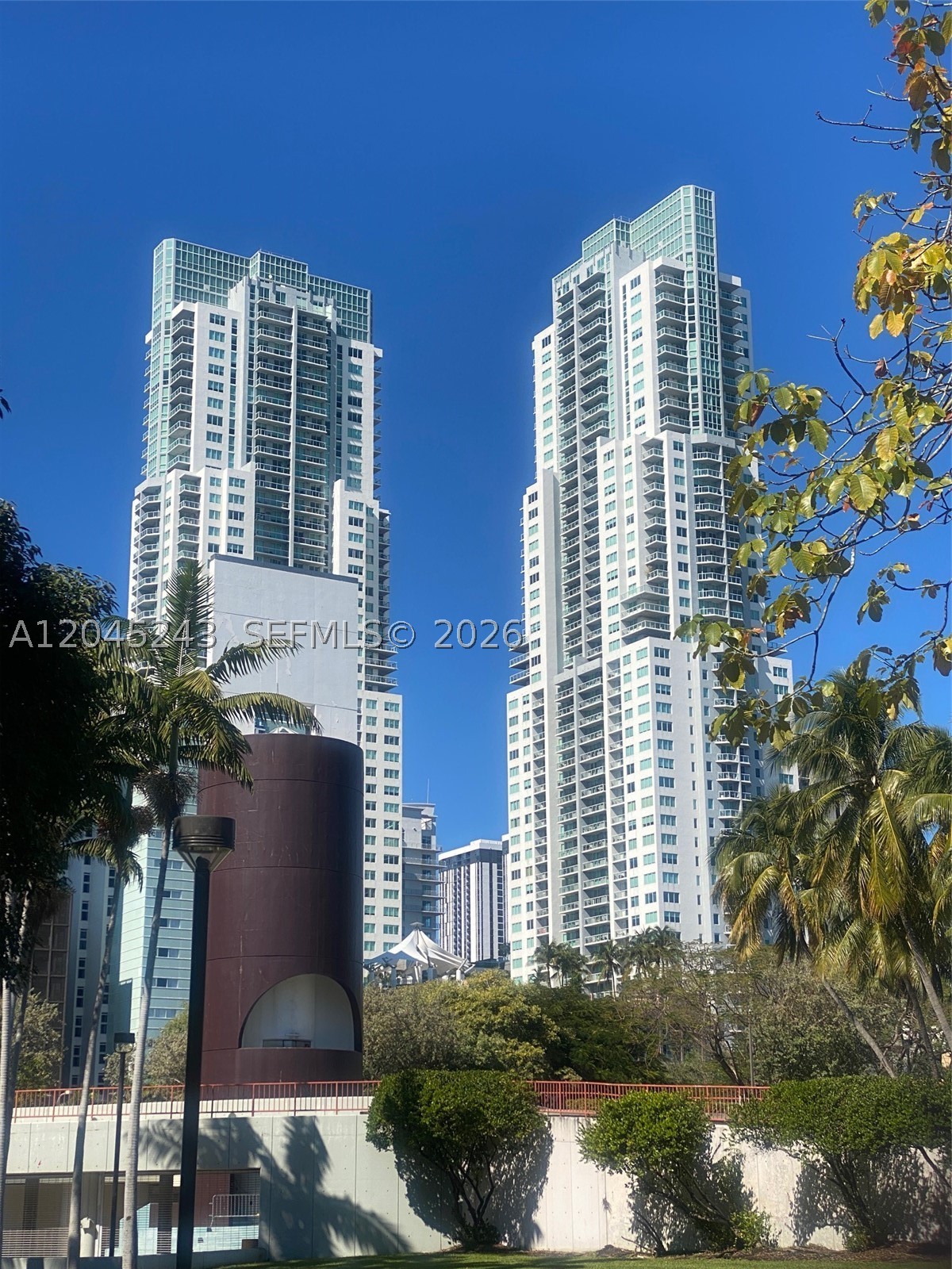 VIZCAYNE SOUTH CONDO - Residential Lease