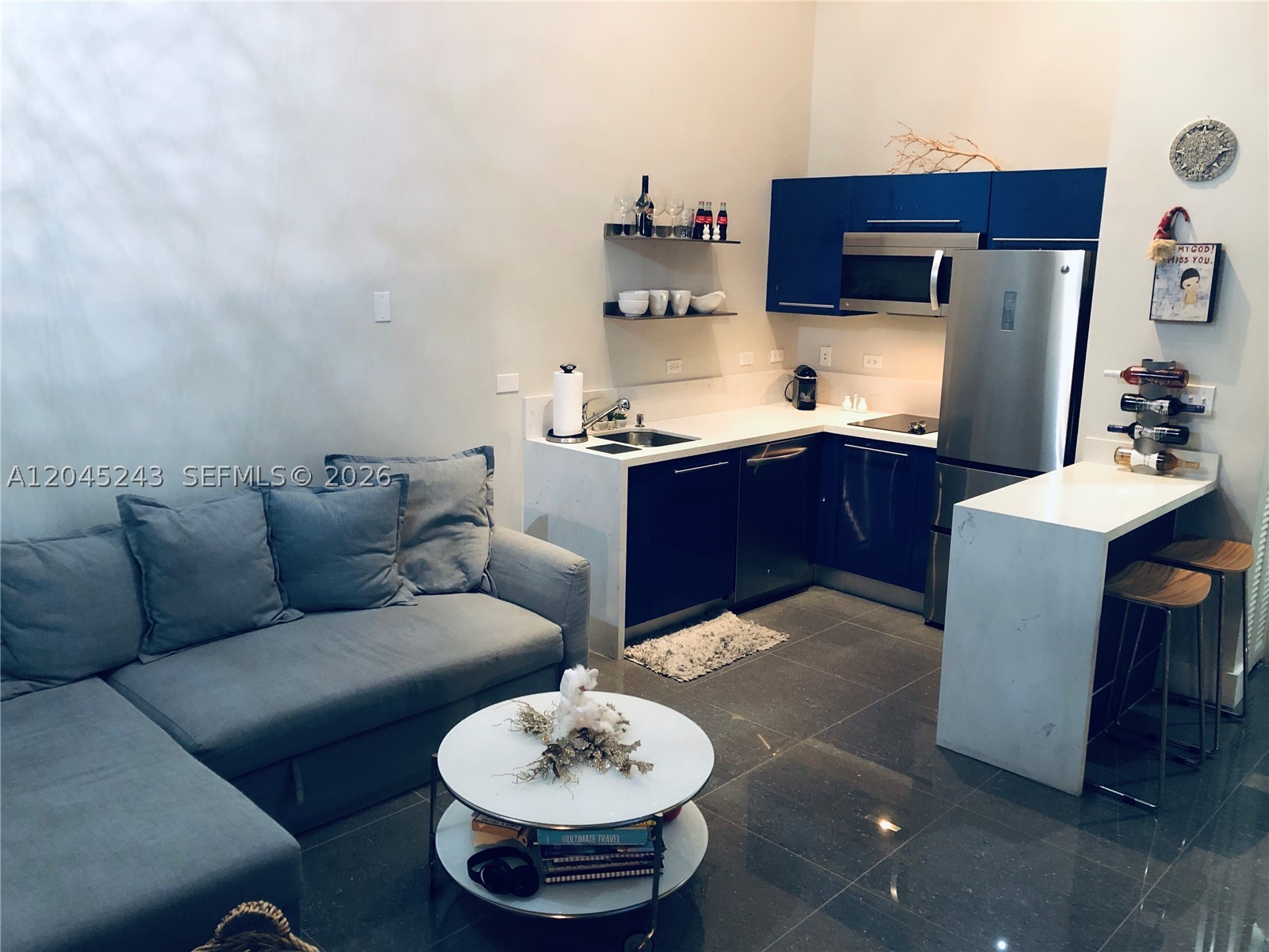 VIZCAYNE SOUTH CONDO - Residential Lease