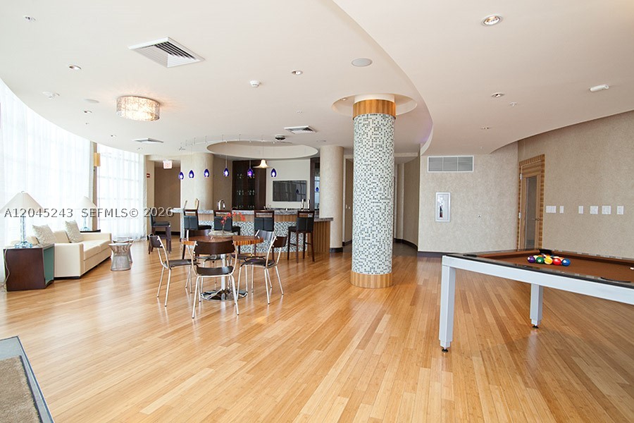 VIZCAYNE SOUTH CONDO - Residential Lease