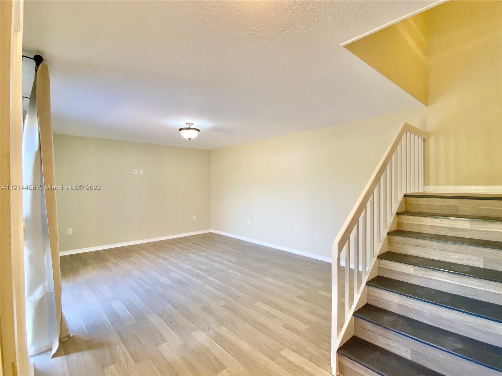 MERIDIAN PARK - Residential Lease